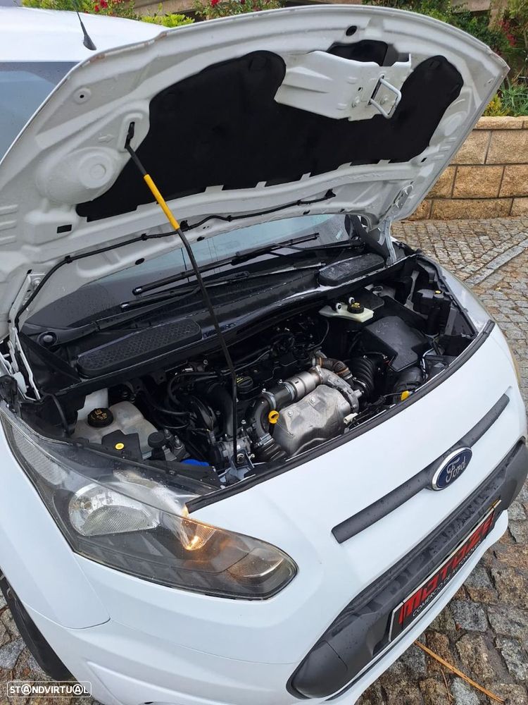 Ford Transit Connect - 14
