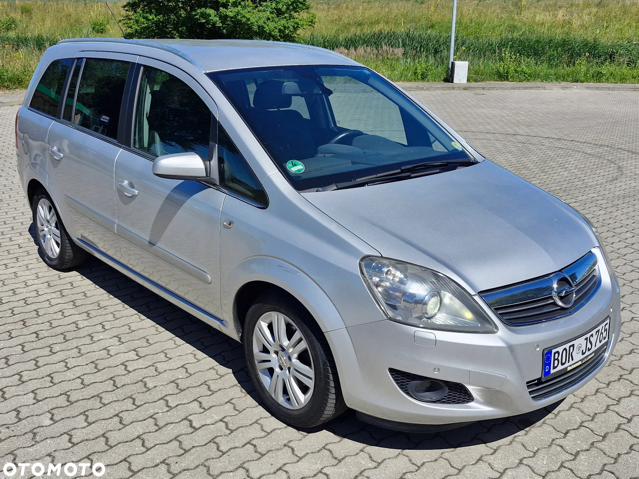 Opel Zafira 1.8 Cosmo EU5 - 5
