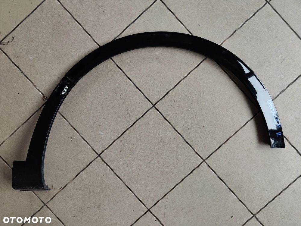 KIA Sportage 5 V LISTWA na blotnik przod PRAWA