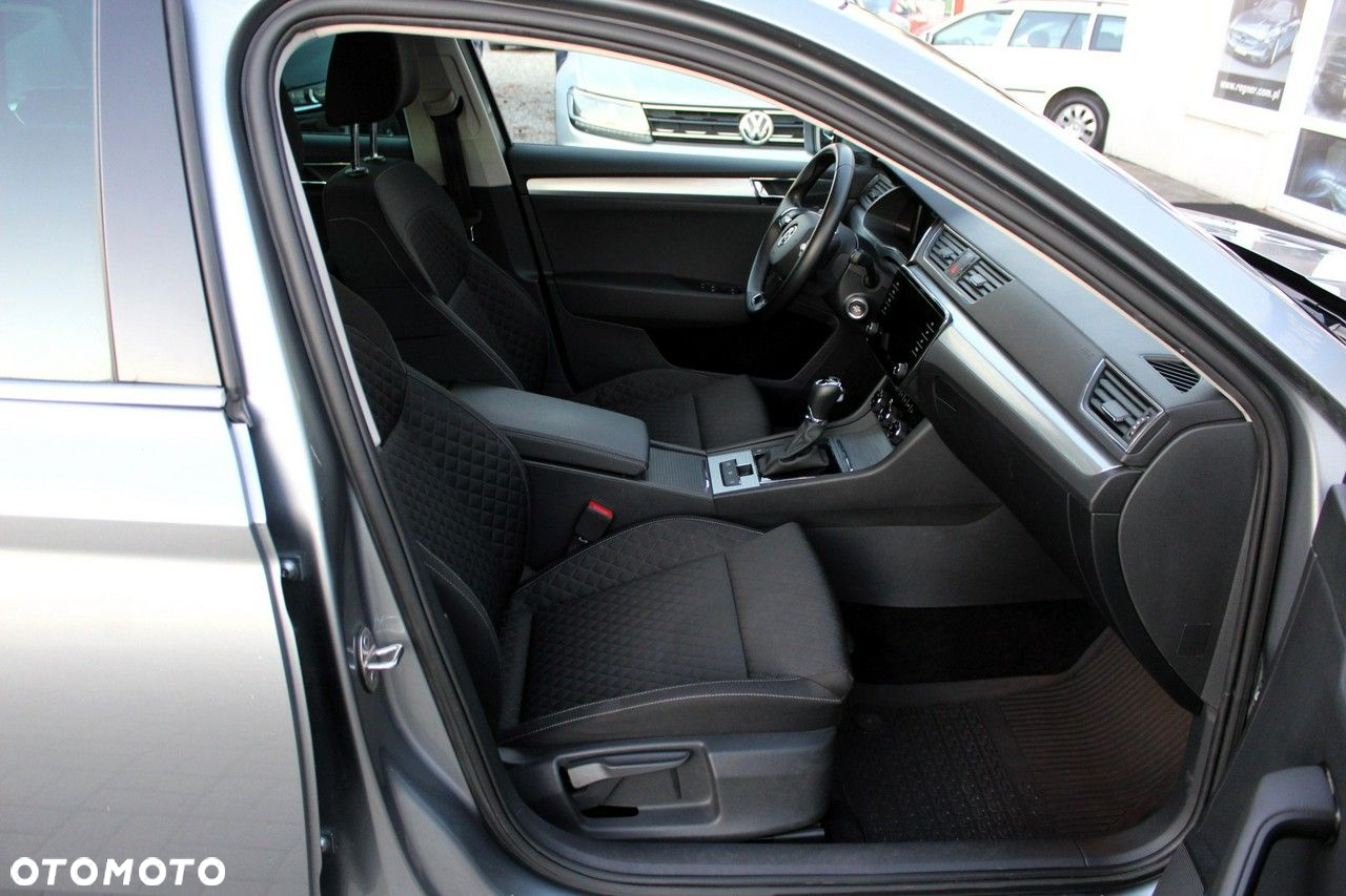 Skoda Superb 1.4 TSI Plug-In Hybrid Ambition DSG - 12