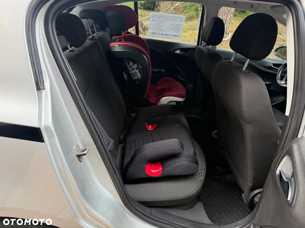 Opel Corsa 1.4 Enjoy - 9