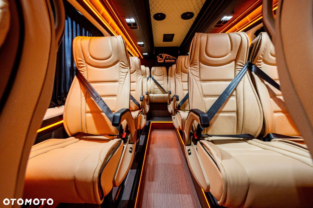 Mercedes-Benz Sprinter 519 - 28
