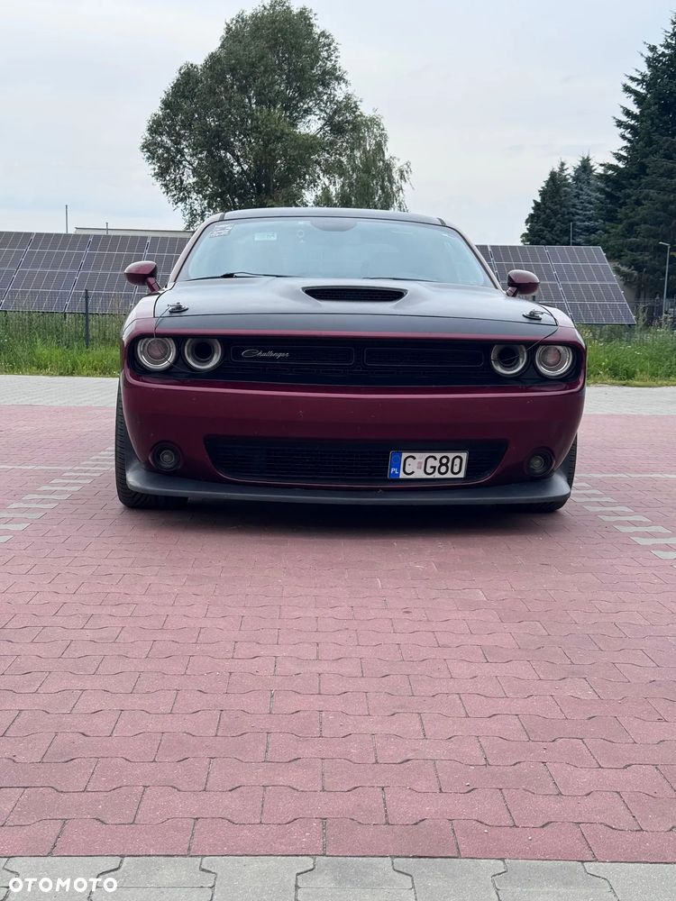 Dodge Challenger 6.4 Scat Pack - 17