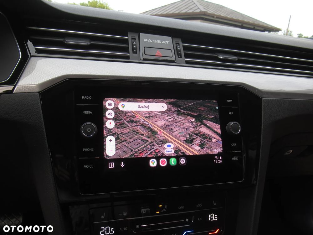 Volkswagen Passat 1.5 TSI EVO Business DSG - 30