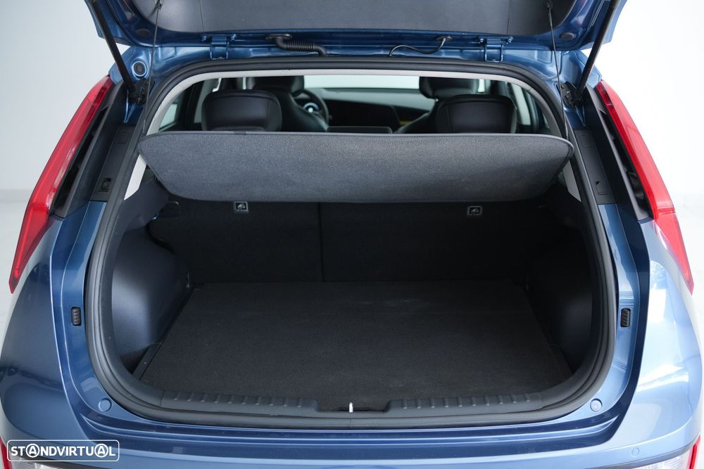 Kia Niro EV 64kWh Tech X - 42