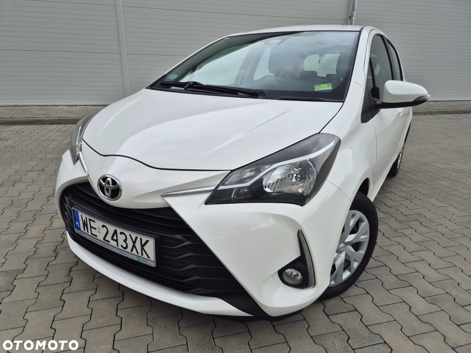 Toyota Yaris 1.5 Premium - 16