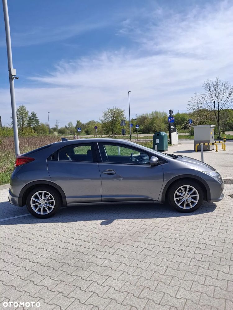 Honda Civic 1.8 i-VTEC Sport - 5