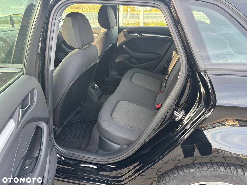 Audi A3 Sportback - 7