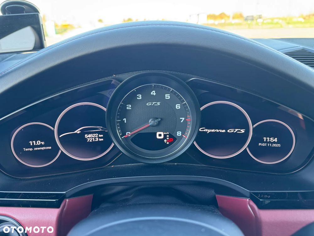 Porsche Cayenne Coupe GTS - 20