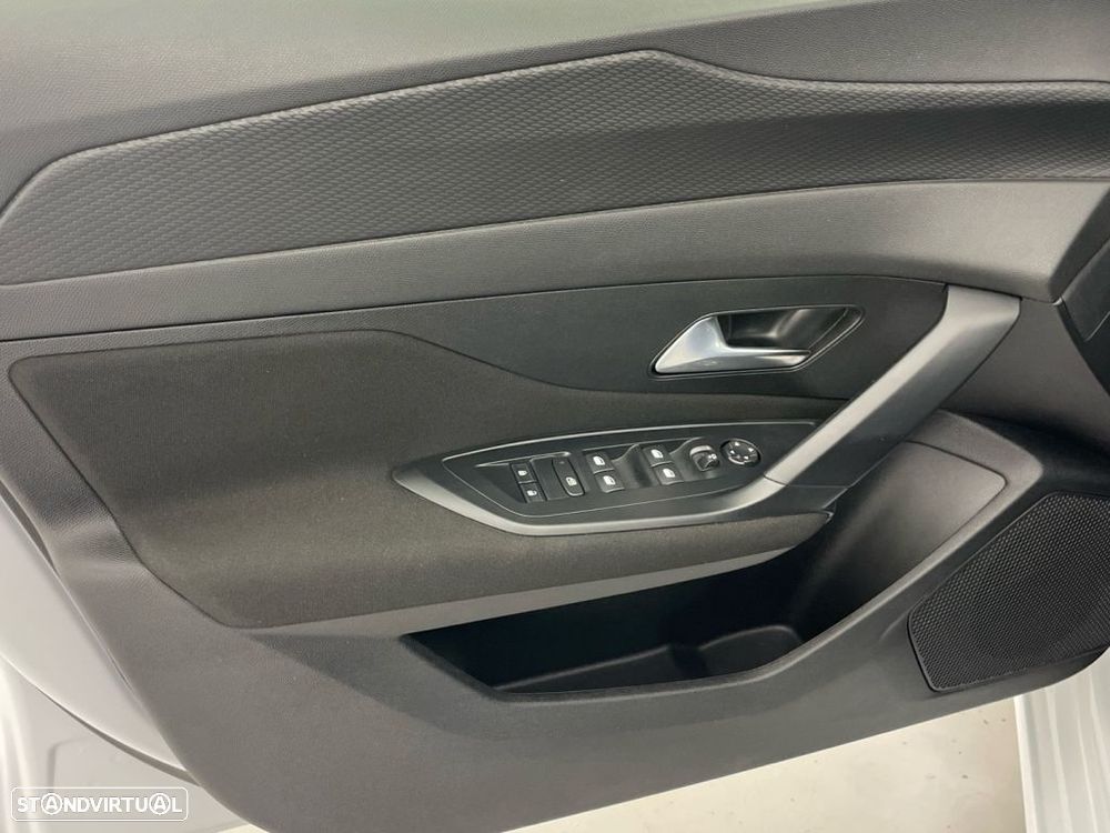 Peugeot 308 SW 1.2 Hybrid Style e-DCS6 - 15