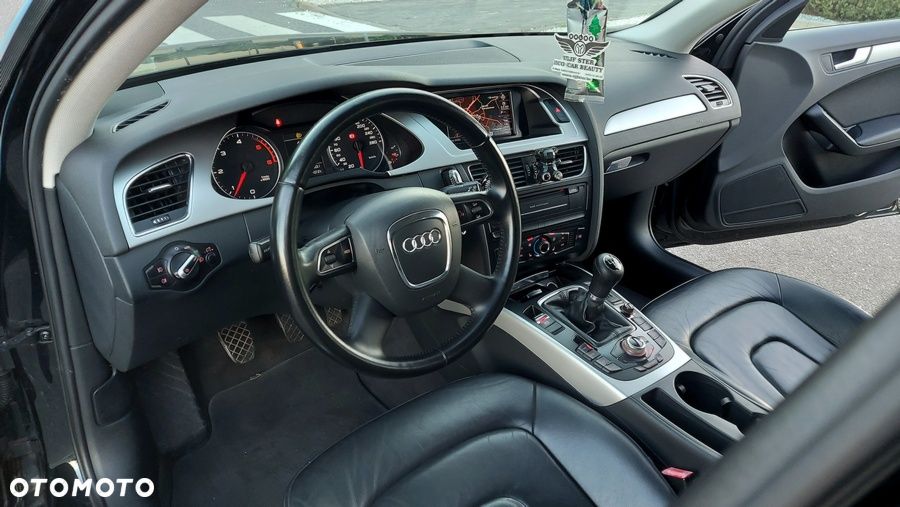 Audi A4 Avant 2.0 TDI - 11