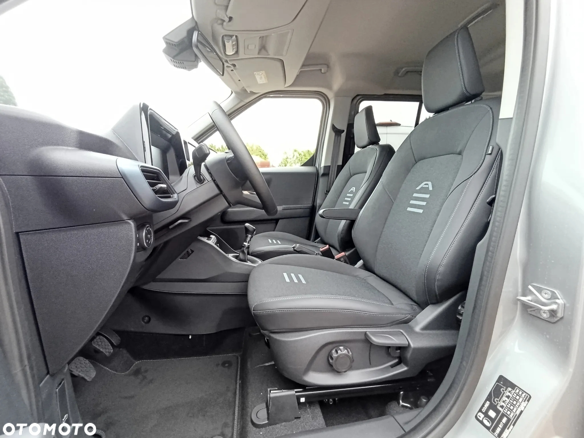 Ford Tourneo Courier 1.0 EcoBoost Active - 17