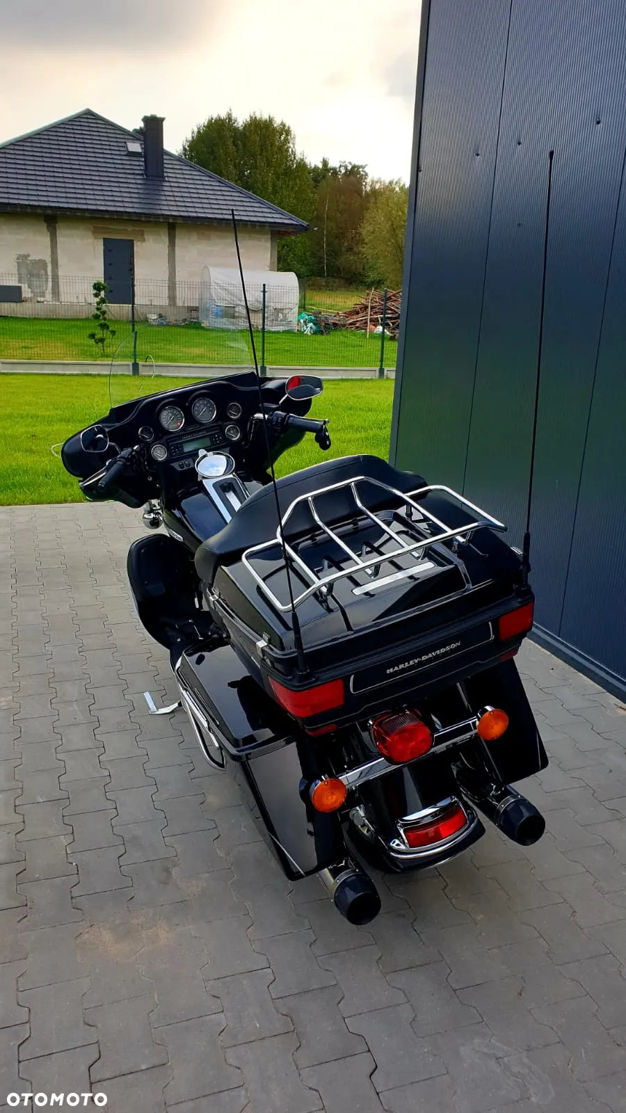 Harley-Davidson Touring Electra Glide - 9