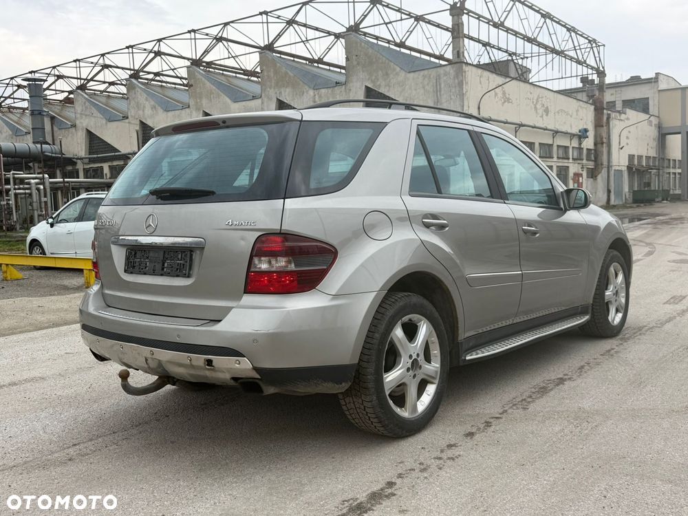 Mercedes-Benz ML 320 CDI 4Matic 7G-TRONIC - 5