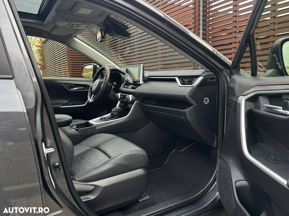 Toyota RAV4 2.5 4x4 Hybrid Adventure - 24