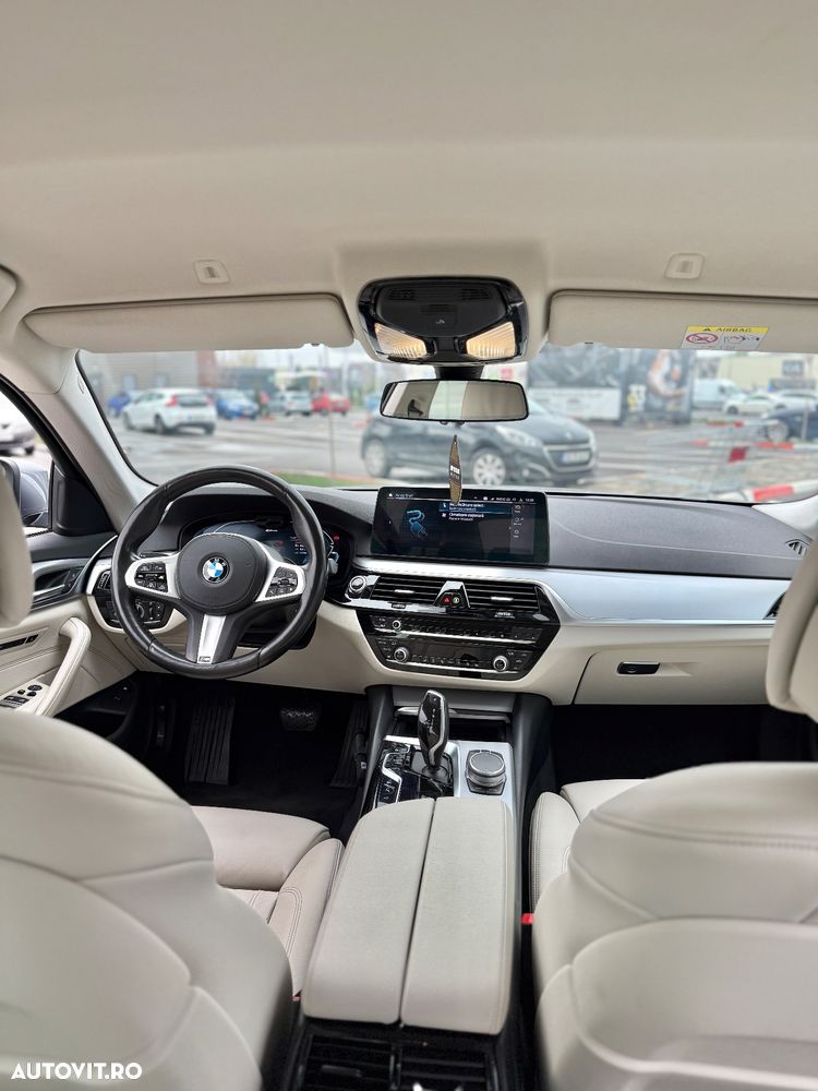 BMW Seria 5 530e Aut. Luxury Line - 8