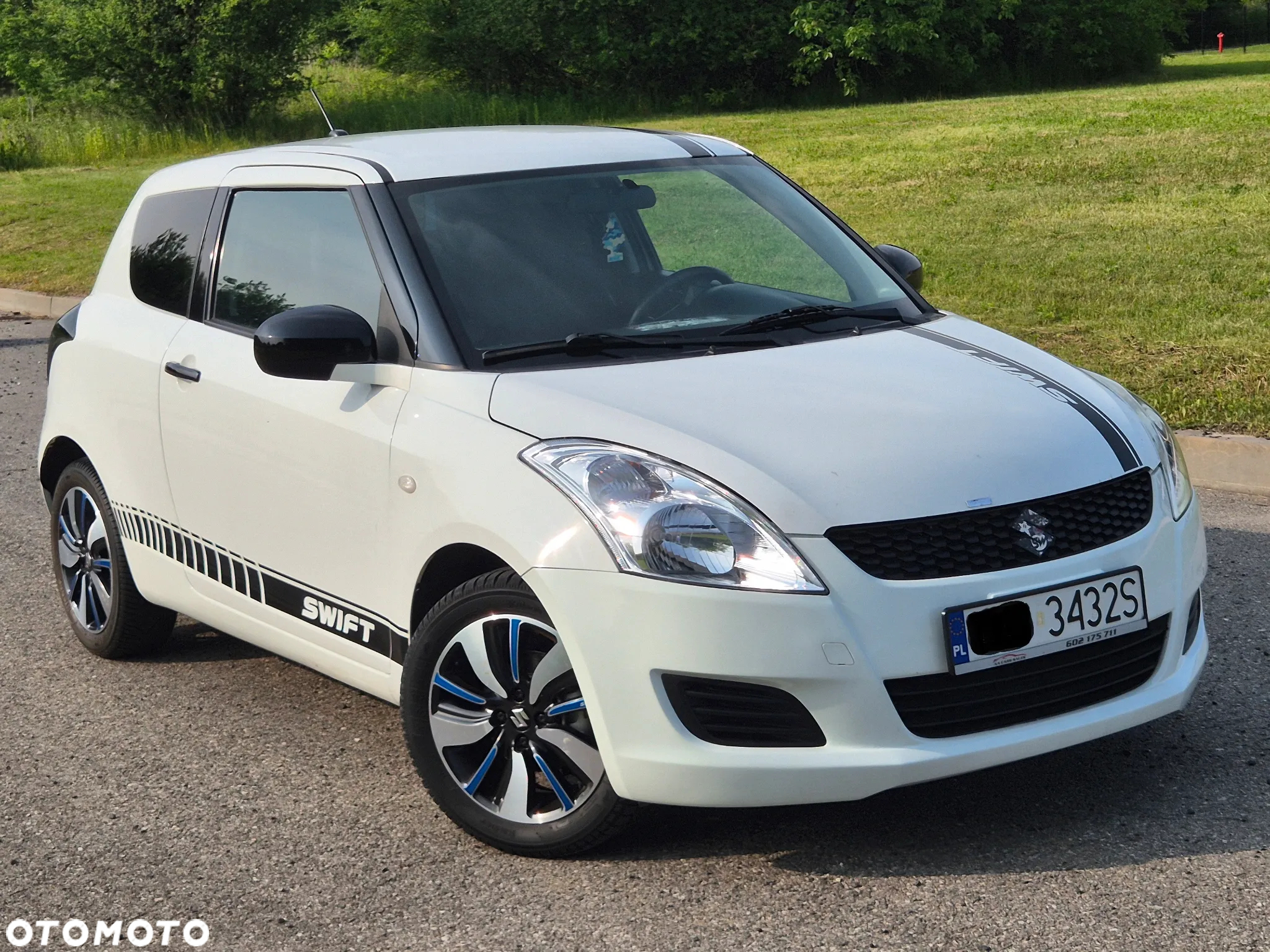 Suzuki Swift 1.2 BlackWhite - 13