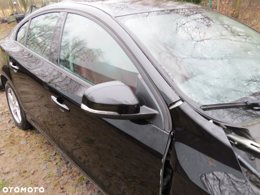 VOLVO S60 II 2.0 D2 LAKIER 717-46 NA CZĘŚCI - 11