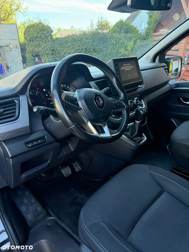 Renault Trafic Grand 2.0 dCi EDC - 26