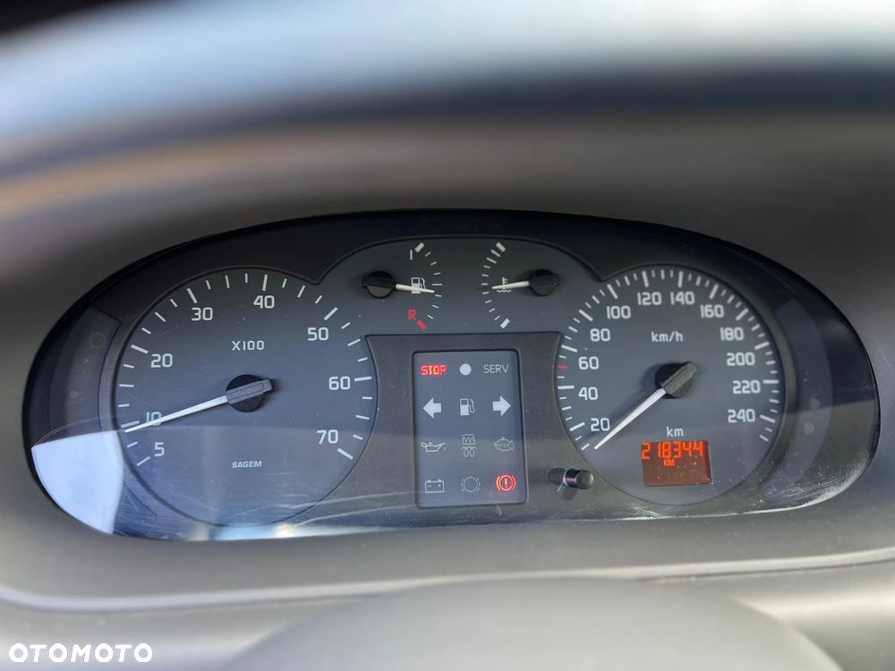 Renault Scenic 1.6 16V Family - 14