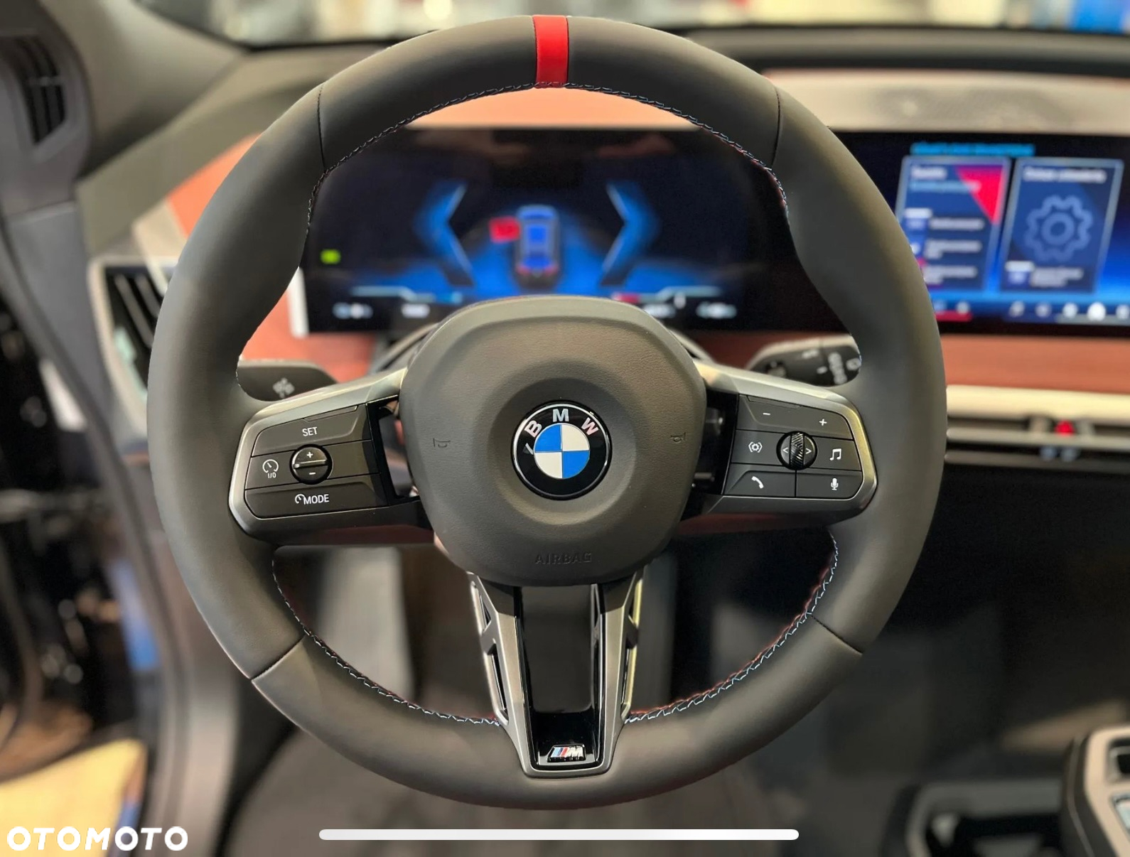 BMW iX - 19