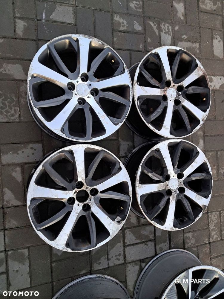 Peugeot 208 felgi Aluminiowe 17" 9673773777 4x108 ET25 do malowania - 1