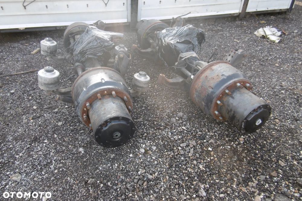 Obudowa tylnego mostu Man F2000 6x4 8x4 zwolnica - 3