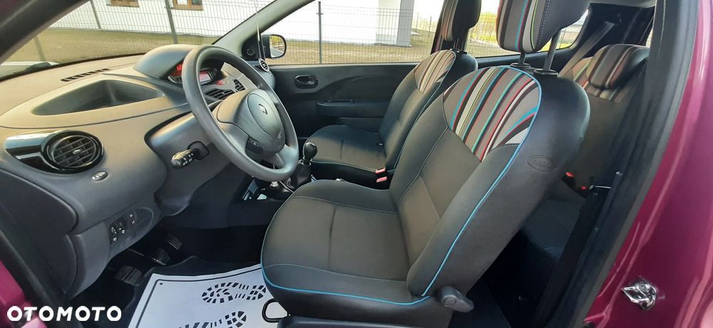 Renault Twingo - 32