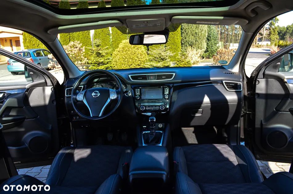 Nissan Qashqai 1.2 DIG-T Tekna+ - 29