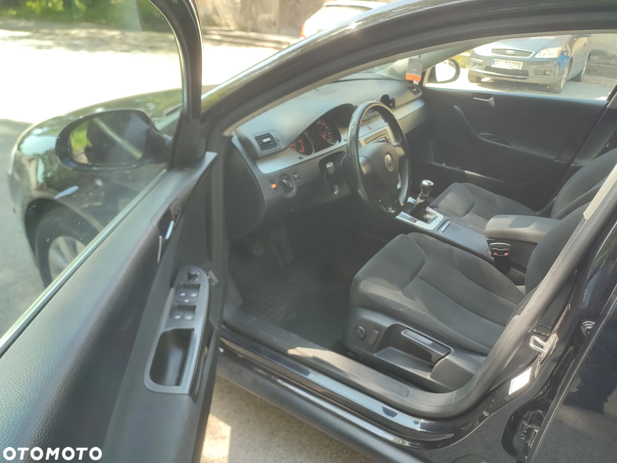 Volkswagen Passat 2.0 TDI BMT Comfortline - 5