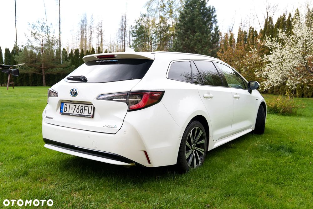 Toyota Corolla - 5