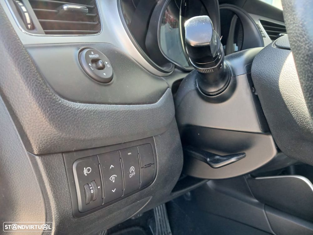 Kia Ceed SW 1.6 CRDi ECO - 13