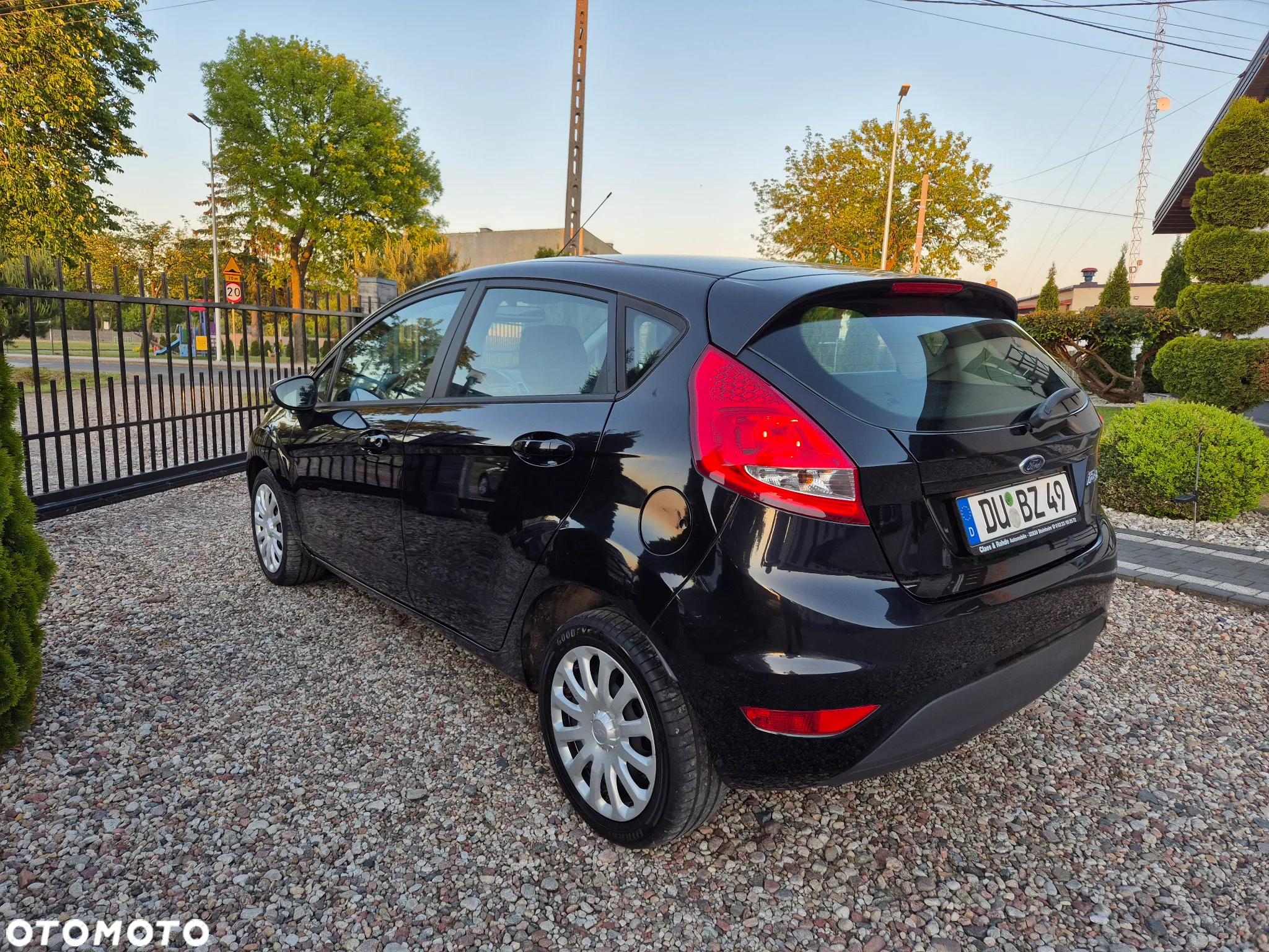 Ford Fiesta 1.25 Trend - 13