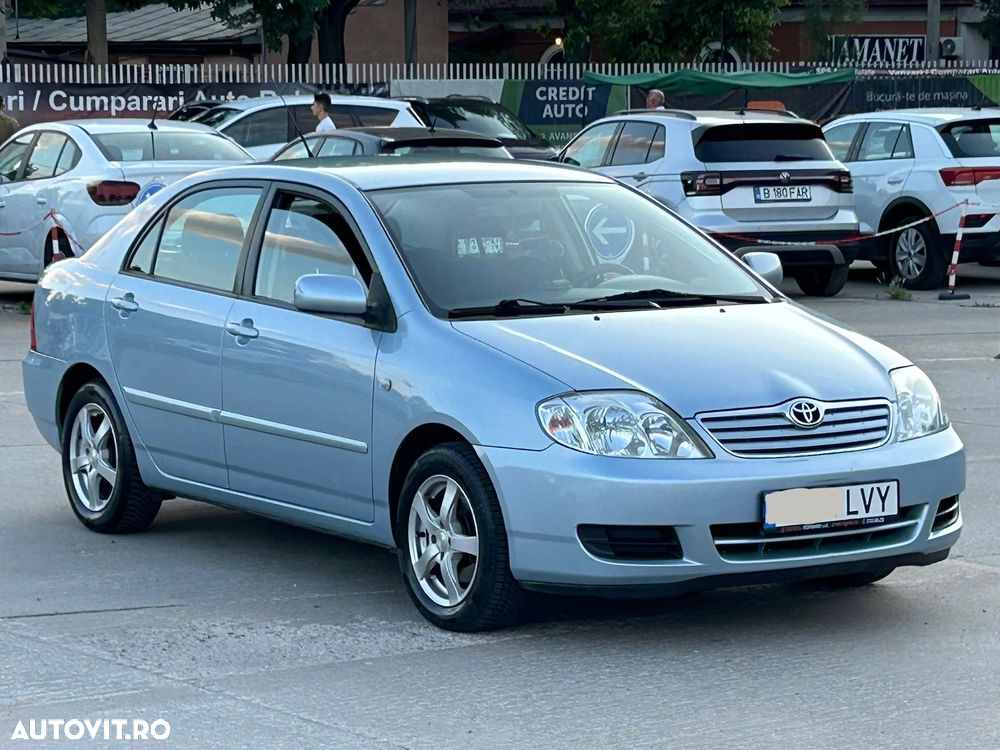 Toyota Corolla - 2