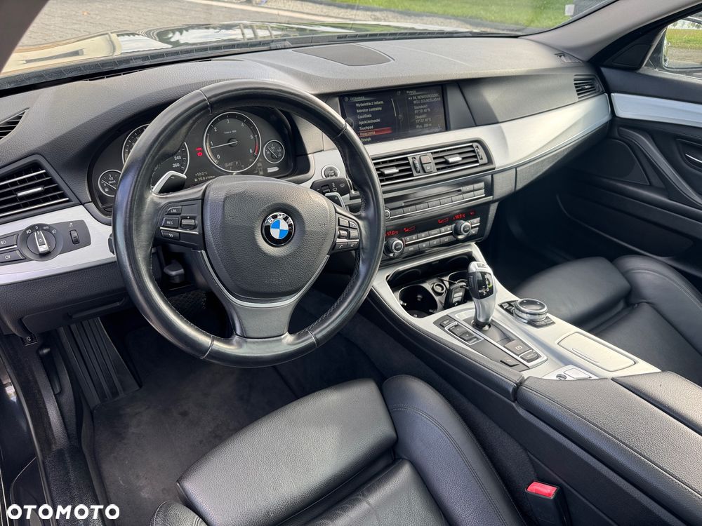 BMW Seria 5 520d - 17