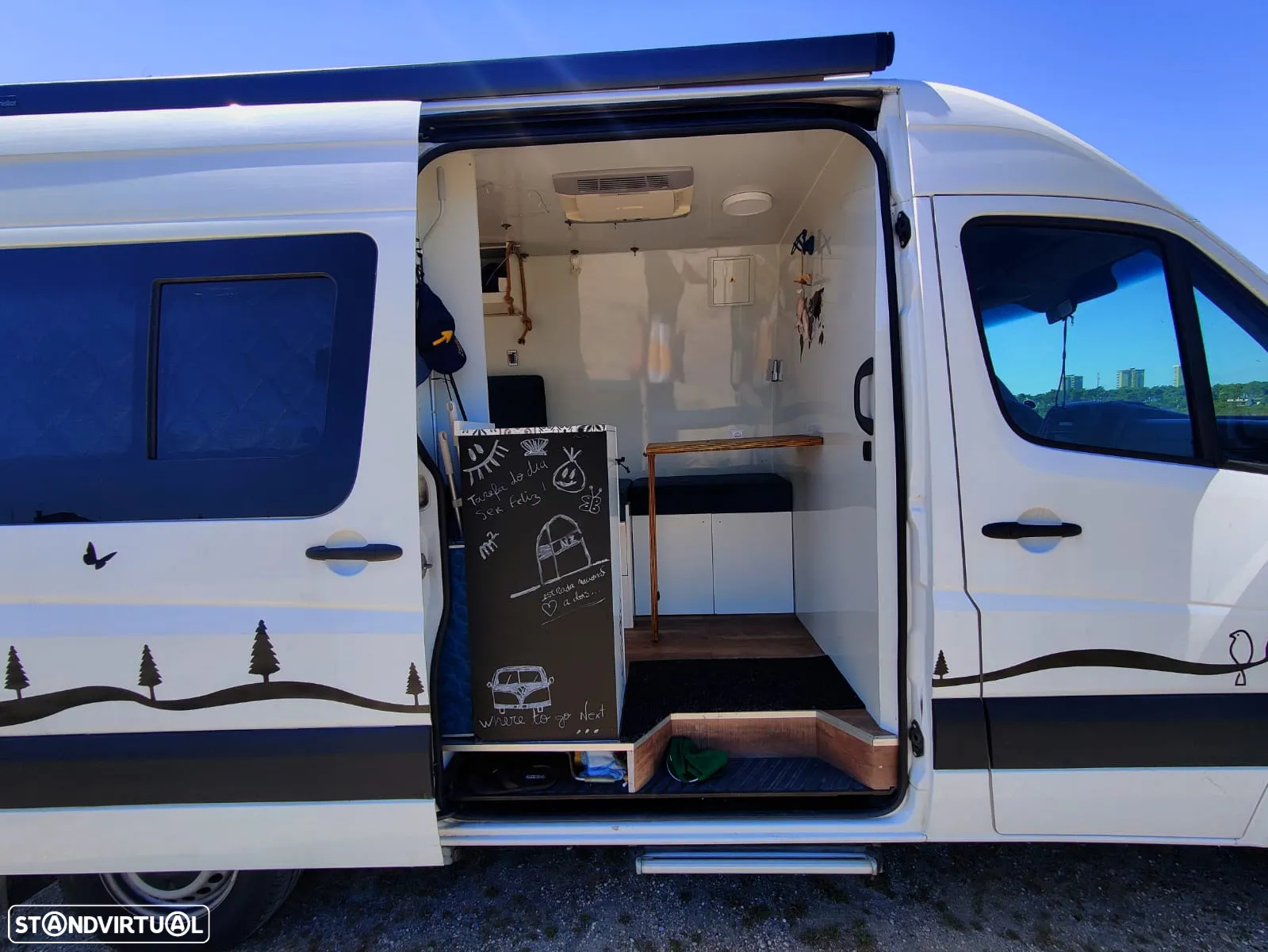 Mercedes-Benz Sprinter 210cdi Campervan - 38