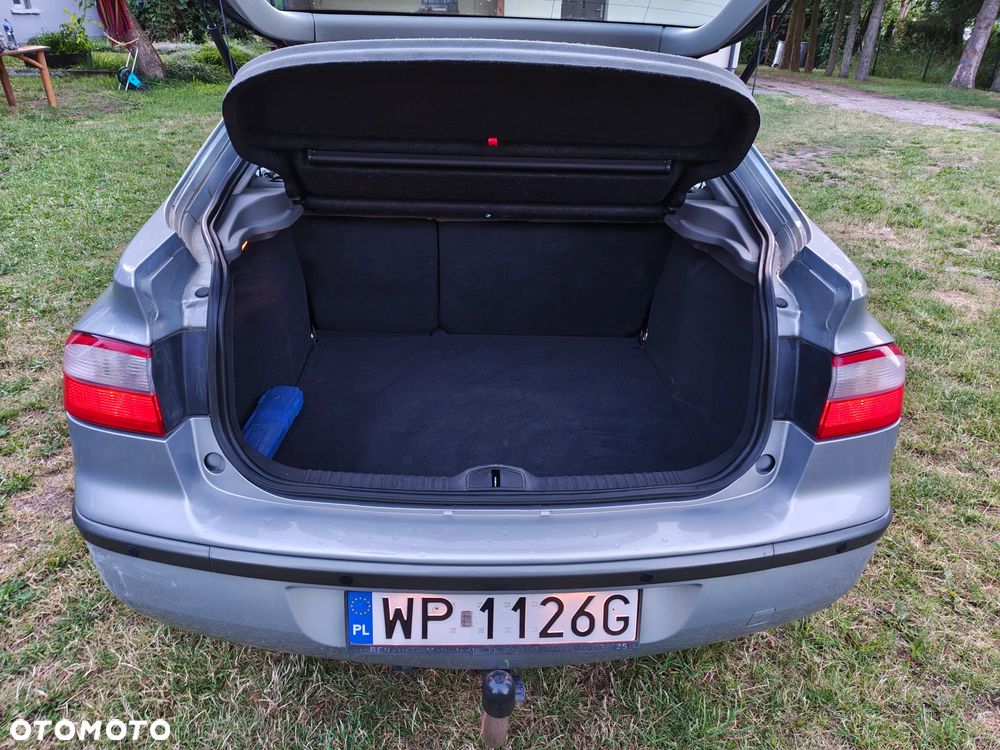 Renault Laguna 1.8 Privilege - 11