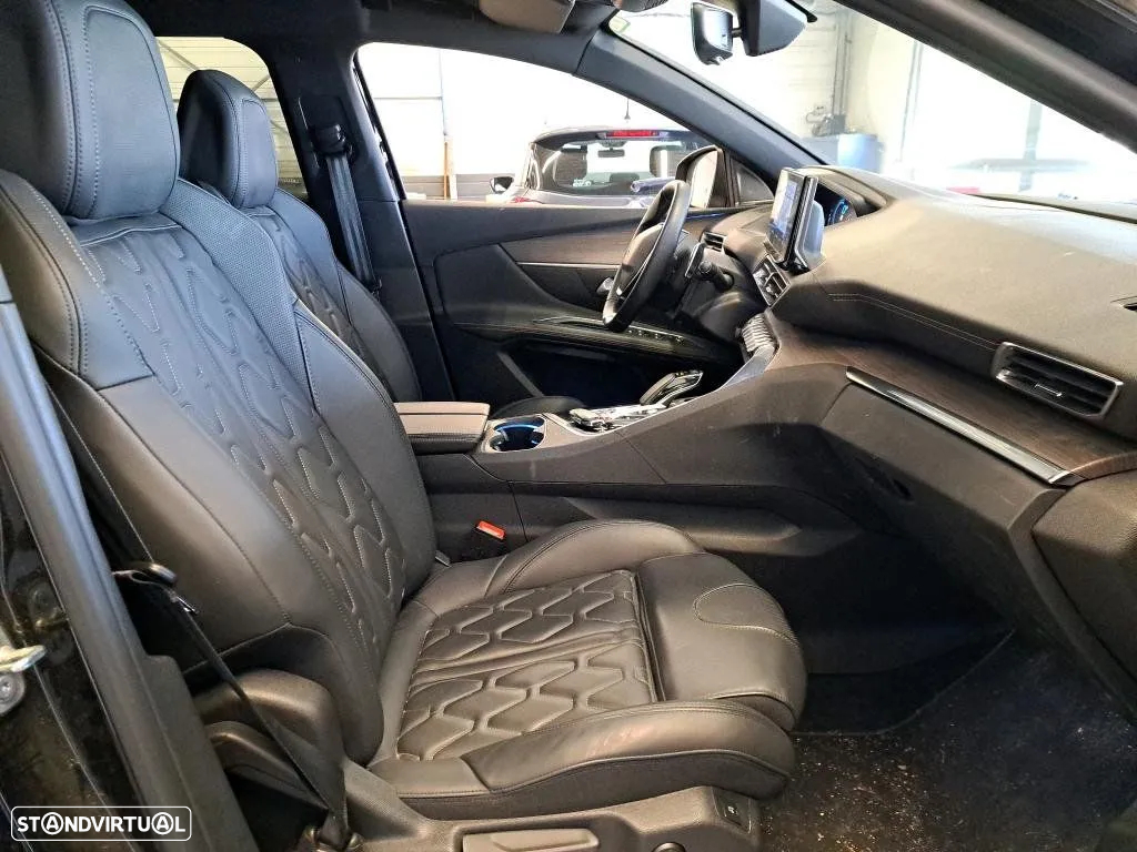 Peugeot 3008 1.6 Hybrid GT e-EAT8 - 5