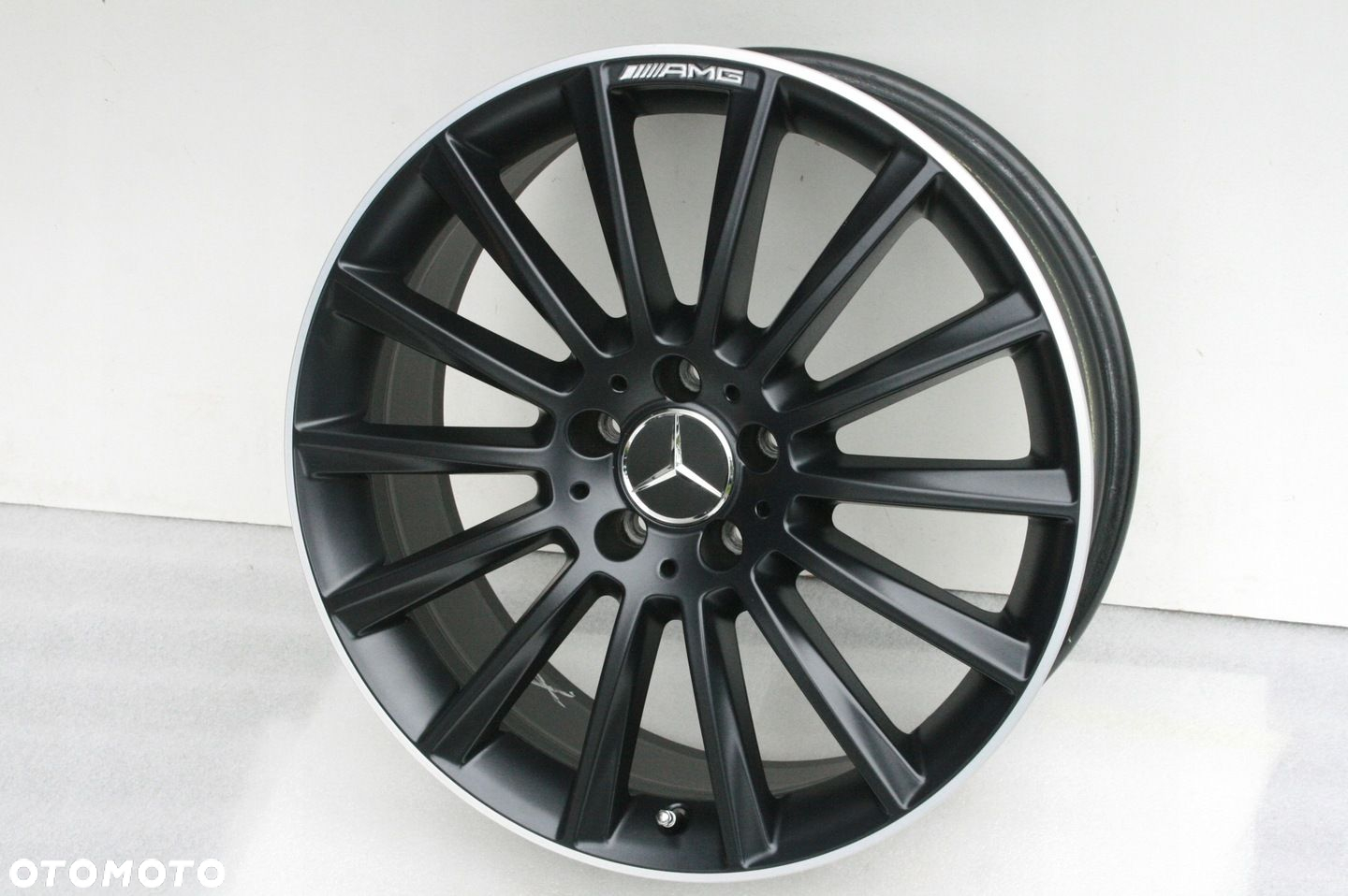 NOWE FELGI MERCEDES AMG CLA 35 X118 C118 W118 19 OE A1184010300 ORYGINALNE - 3