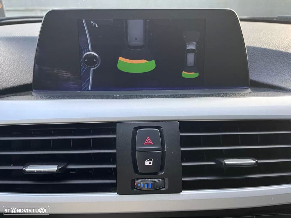 BMW 320 d Touring Aut. Sport Line - 55