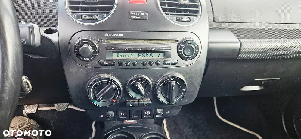 Volkswagen New Beetle 1.9 TDI DPF Freestyle - 19