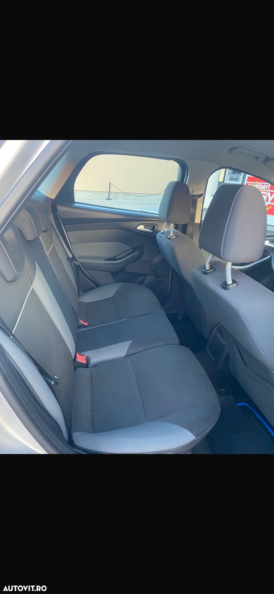 Ford Focus - 9