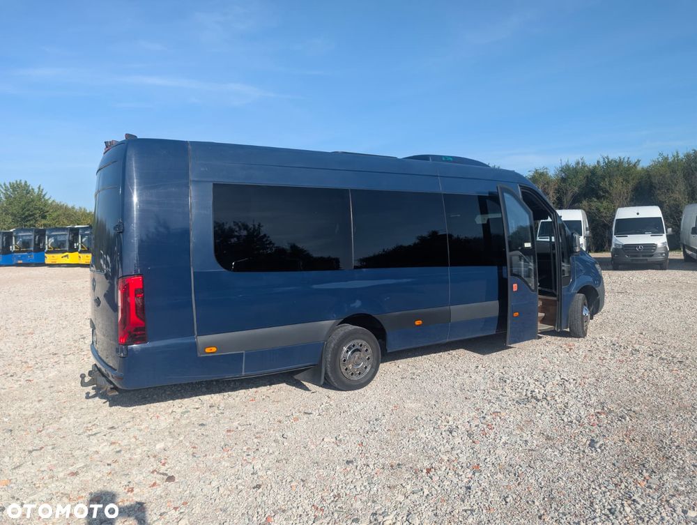 Mercedes-Benz Sprinter 519 - 4