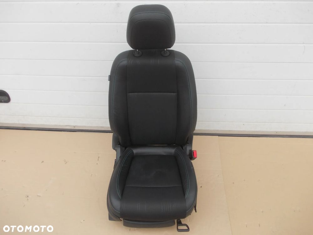 Komplet foteli Chevrolet Trax europa - 26
