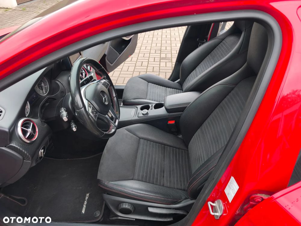 Mercedes-Benz Klasa A 180 (BlueEFFICIENCY) 7G-DCT AMG Sport - 28