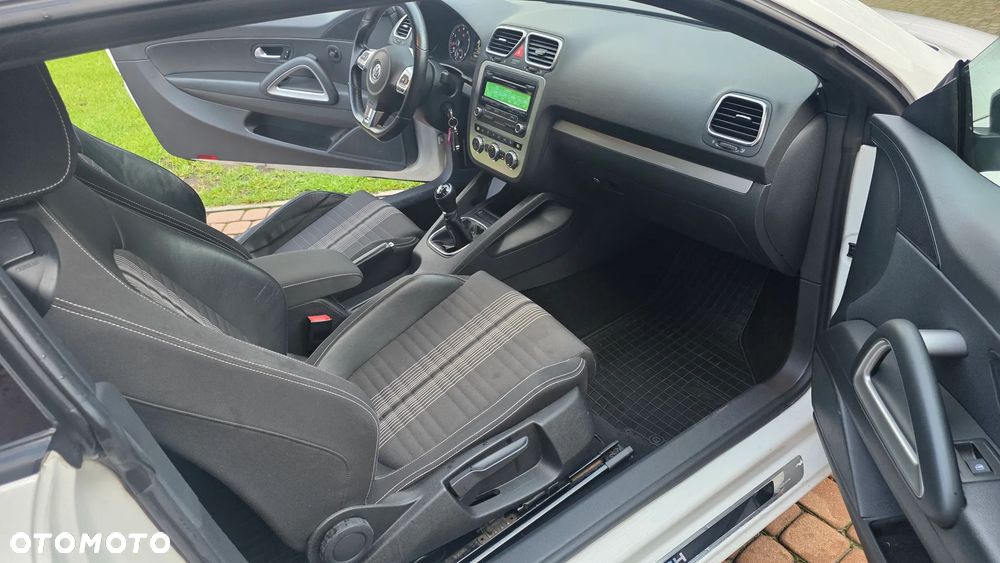 Volkswagen Scirocco 1.4 TSI Match - 28