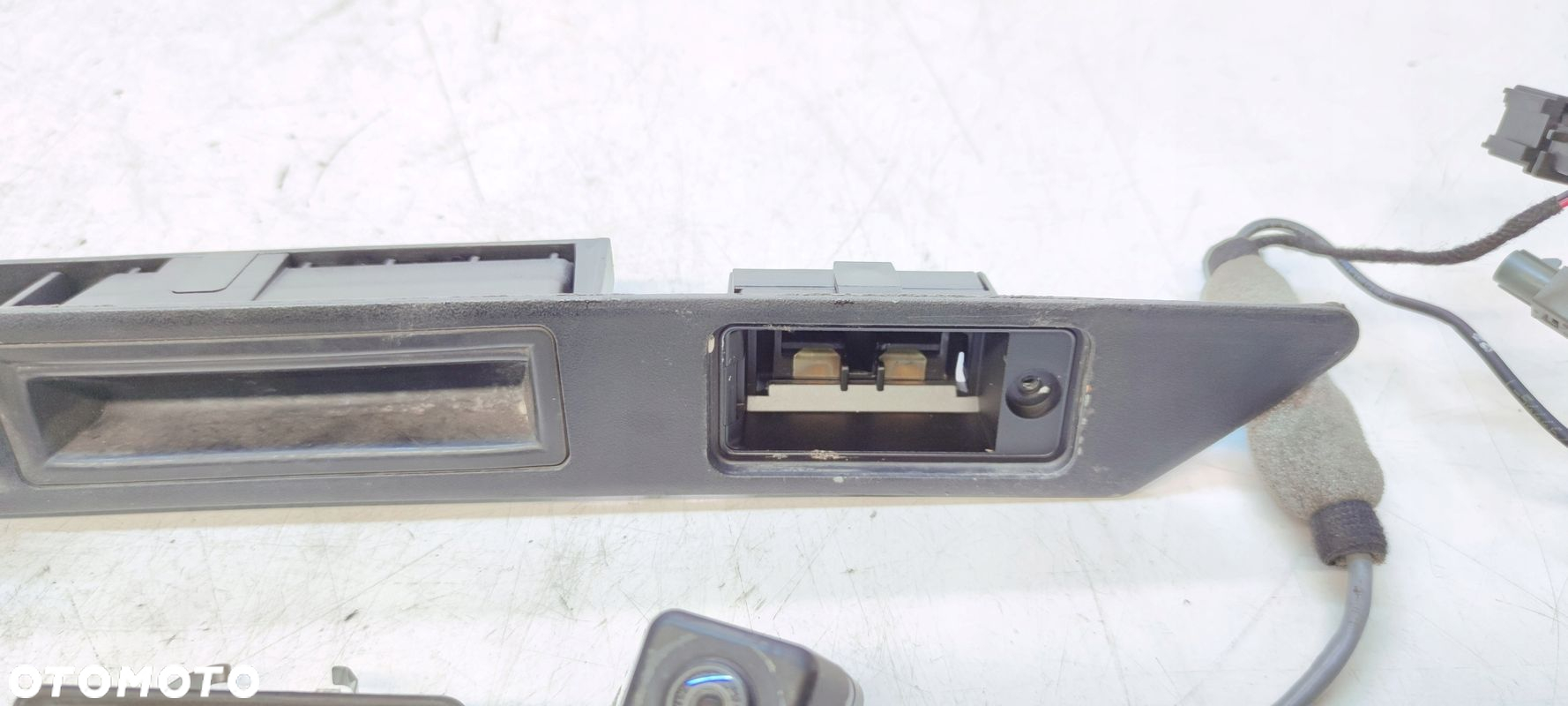 BLENDA PODŚWIETLENIE TABLICY KAMRA AUDI A6 C6 Q7 Q7 4L0827574 4L0980551 BDB - 2