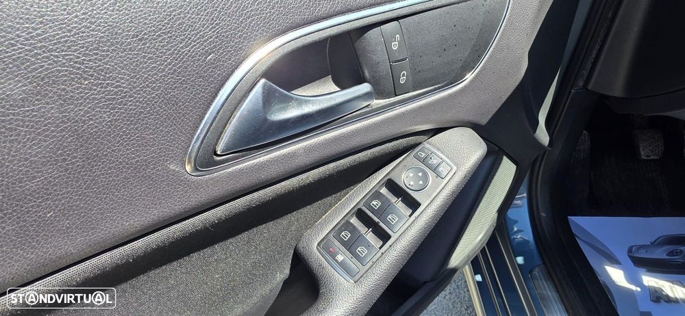 Mercedes-Benz A 180 CDI BlueEFFICIENCY Edition - 8