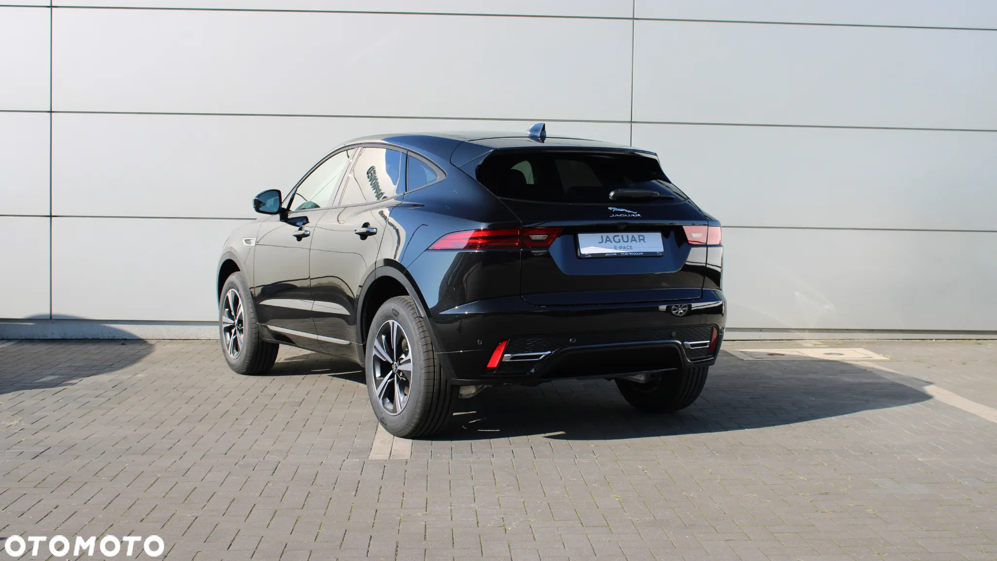 Jaguar E-Pace - 4