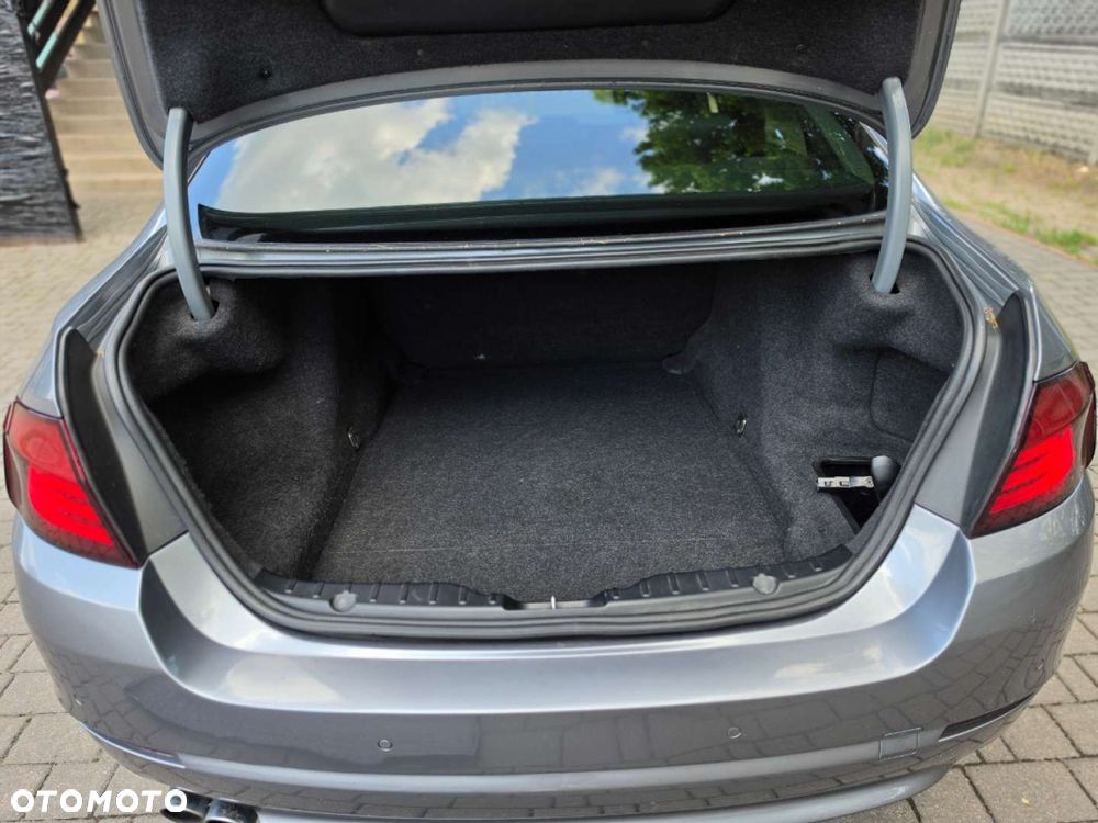 BMW Seria 5 - 18